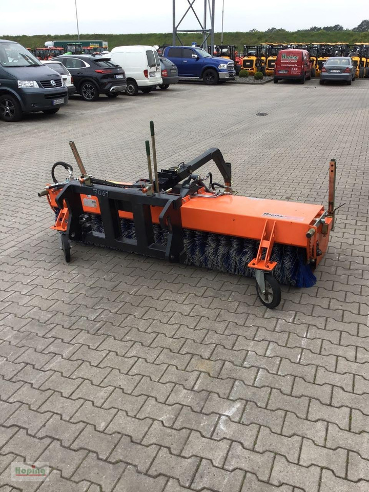 Tuchel Kehrmaschine Plus 59 - Vassoura: foto 3 Tuchel Kehrmaschine Plus 59 - Vassoura: foto 3