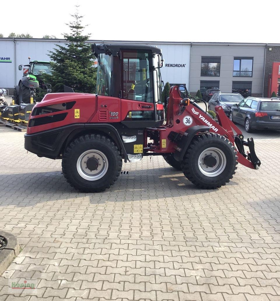 Yanmar V100 Advanc 36km/h - Carregadeira de rodas: foto 3 Yanmar V100 Advanc 36km/h - Carregadeira de rodas: foto 3