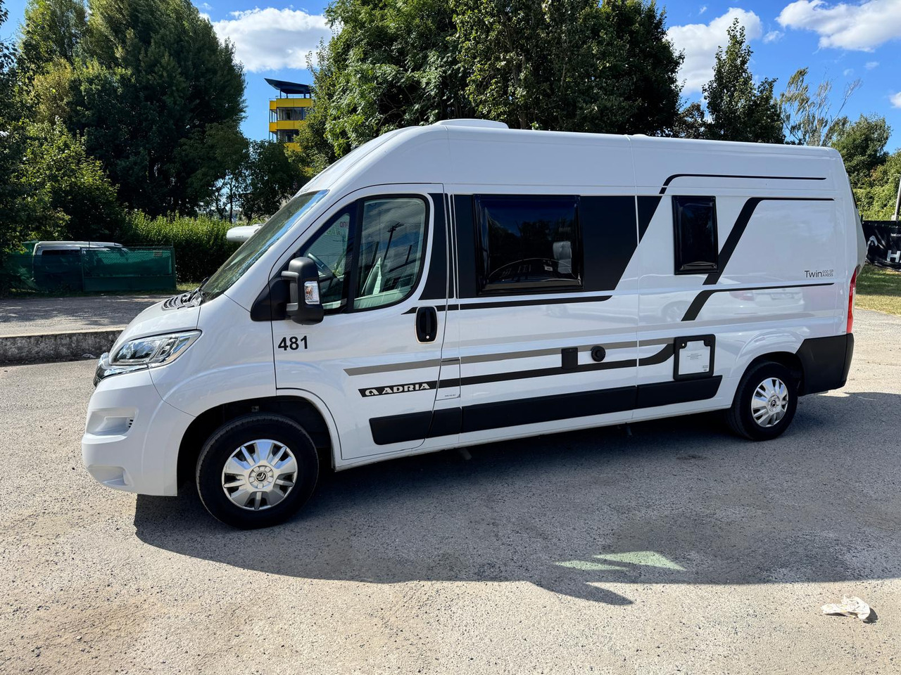 ADRIA Twin 600 SP - Campervan: foto 3 ADRIA Twin 600 SP - Campervan: foto 3