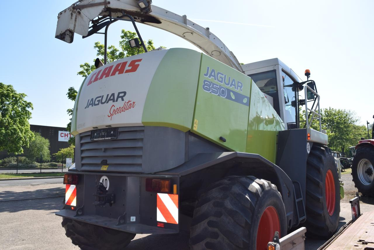 CLAAS Jaguar 850 Speedstar - Picadora de forragem automotriz: foto 5 CLAAS Jaguar 850 Speedstar - Picadora de forragem automotriz: foto 5