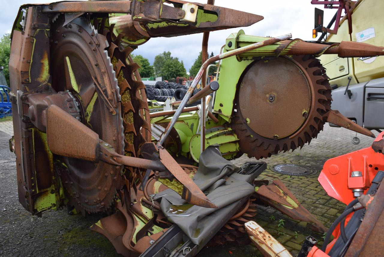 CLAAS RU 450 - Plataforma para colher milho: foto 5 CLAAS RU 450 - Plataforma para colher milho: foto 5