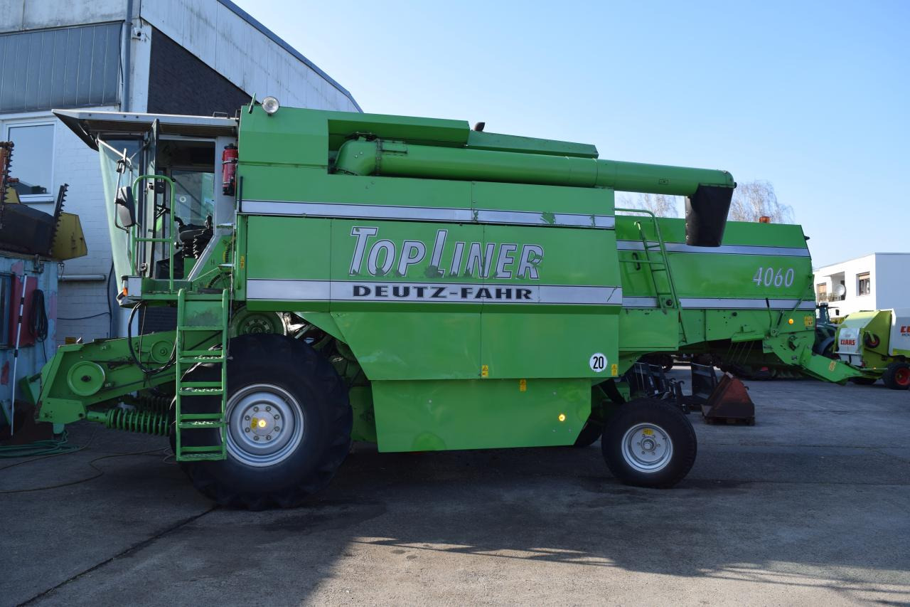 Deutz-Fahr 4060 TopL. - Ceifeira debulhadora: foto 1 Deutz-Fahr 4060 TopL. - Ceifeira debulhadora: foto 1