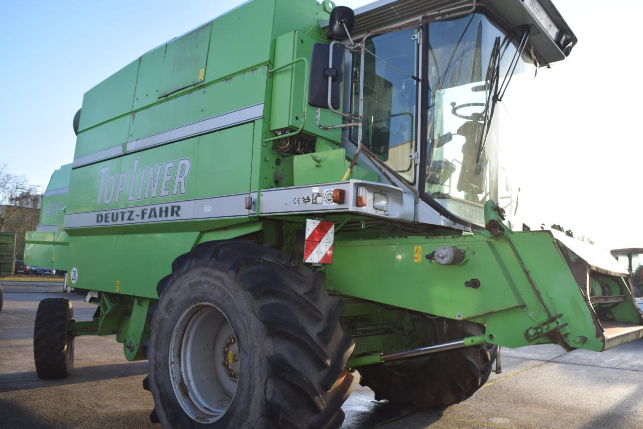 Deutz-Fahr 4090 HTS TopL. - Ceifeira debulhadora: foto 2 Deutz-Fahr 4090 HTS TopL. - Ceifeira debulhadora: foto 2