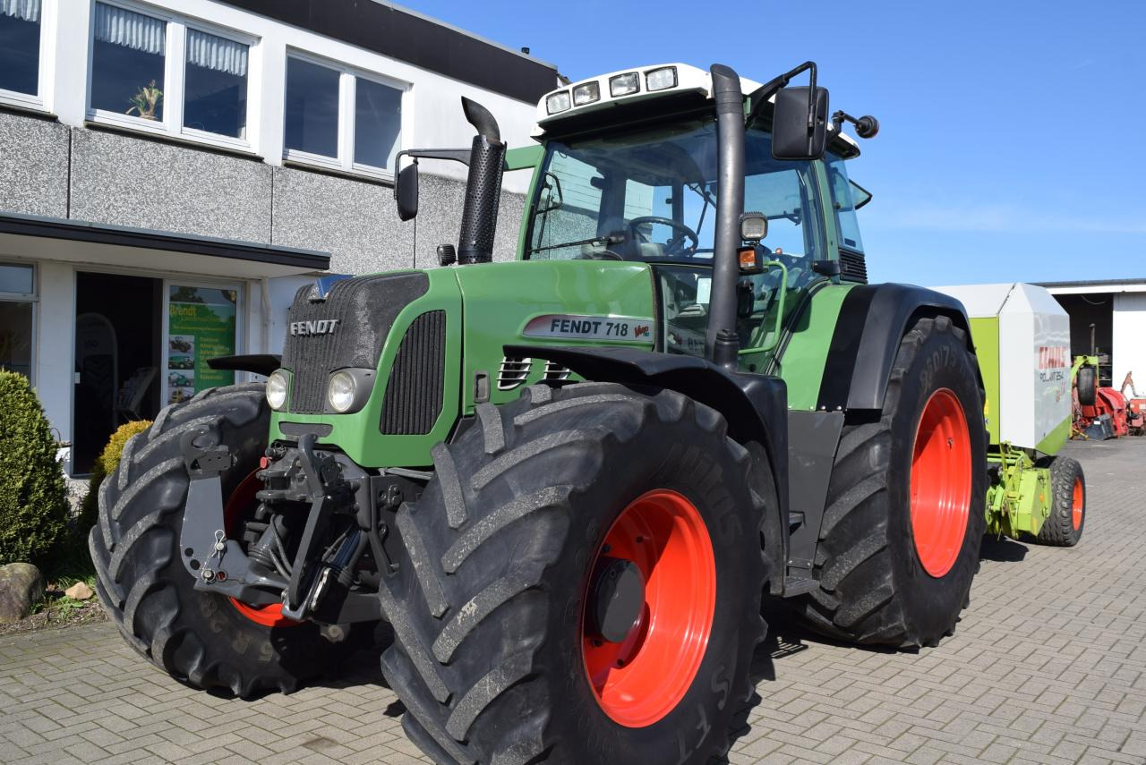 Fendt 718 Vario TMS - Trator: foto 1 Fendt 718 Vario TMS - Trator: foto 1