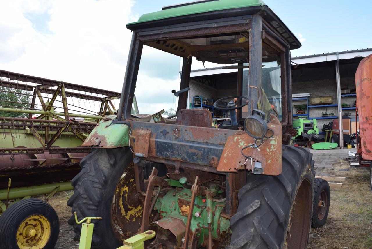John Deere 2040 S *zur Teileverwertung* - Trator: foto 3 John Deere 2040 S *zur Teileverwertung* - Trator: foto 3