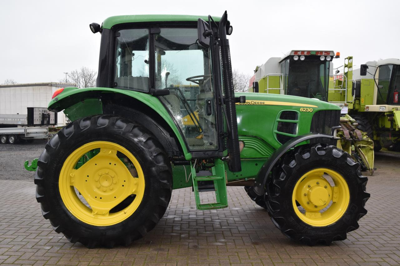 John Deere 6230 - Trator: foto 1 John Deere 6230 - Trator: foto 1