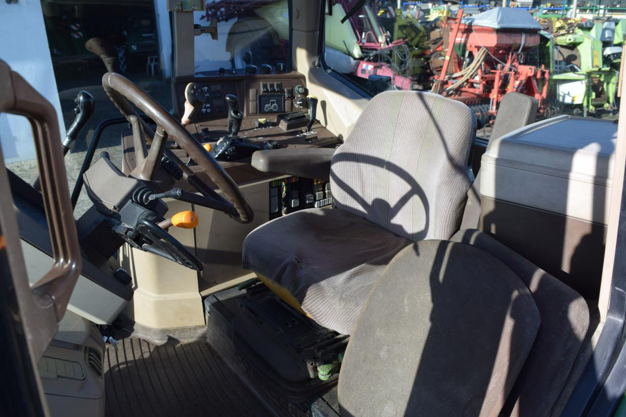 Trator John Deere 6410: foto 8
