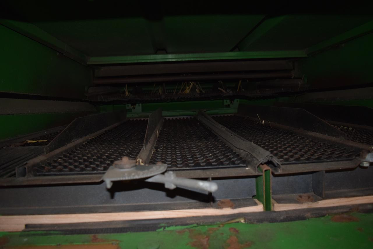 Ceifeira debulhadora John Deere 9560 i WTS: foto 8
