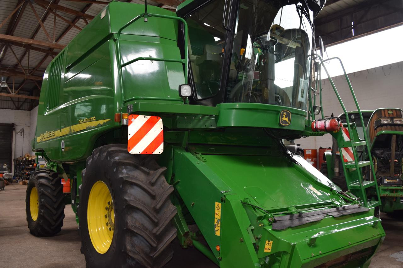 John Deere 9640 WTS - Ceifeira debulhadora: foto 1 John Deere 9640 WTS - Ceifeira debulhadora: foto 1