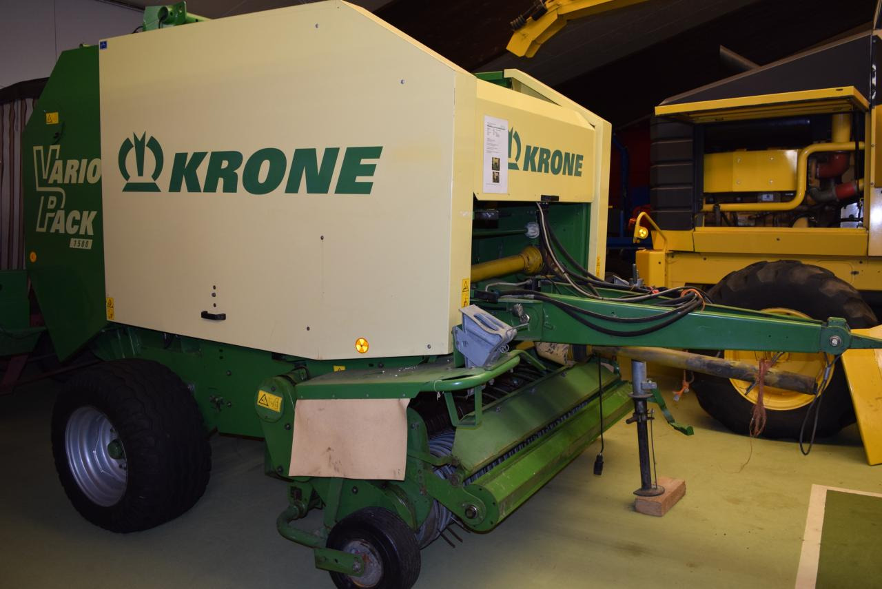 Krone Vario Pack 1500 - Enfardadeira de fardos redondos: foto 1 Krone Vario Pack 1500 - Enfardadeira de fardos redondos: foto 1