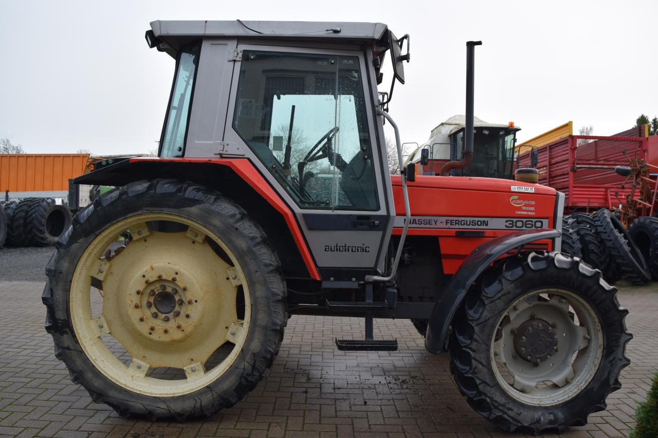 Massey Ferguson MF 3060 - Trator: foto 2 Massey Ferguson MF 3060 - Trator: foto 2