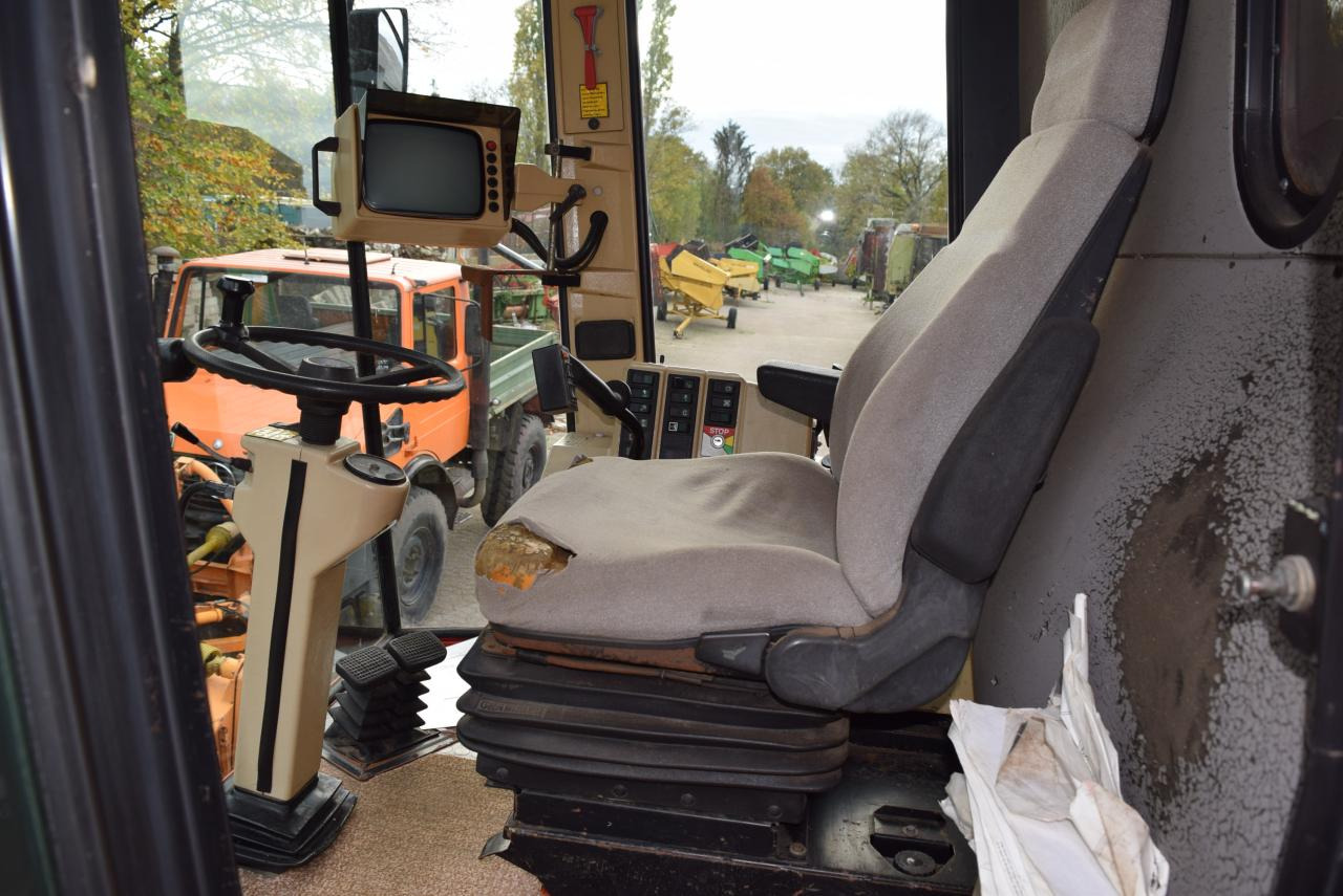 Ceifeira debulhadora Massey Ferguson MF 38: foto 6