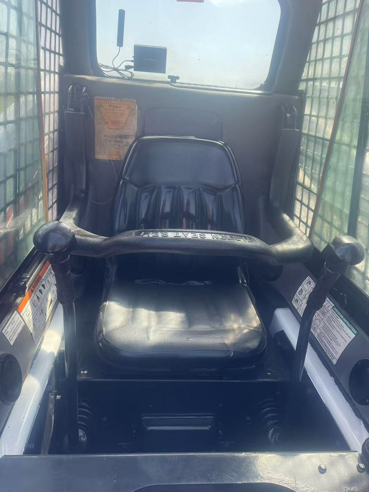 Bobcat S160 - Mini carregadeira: foto 5 Bobcat S160 - Mini carregadeira: foto 5