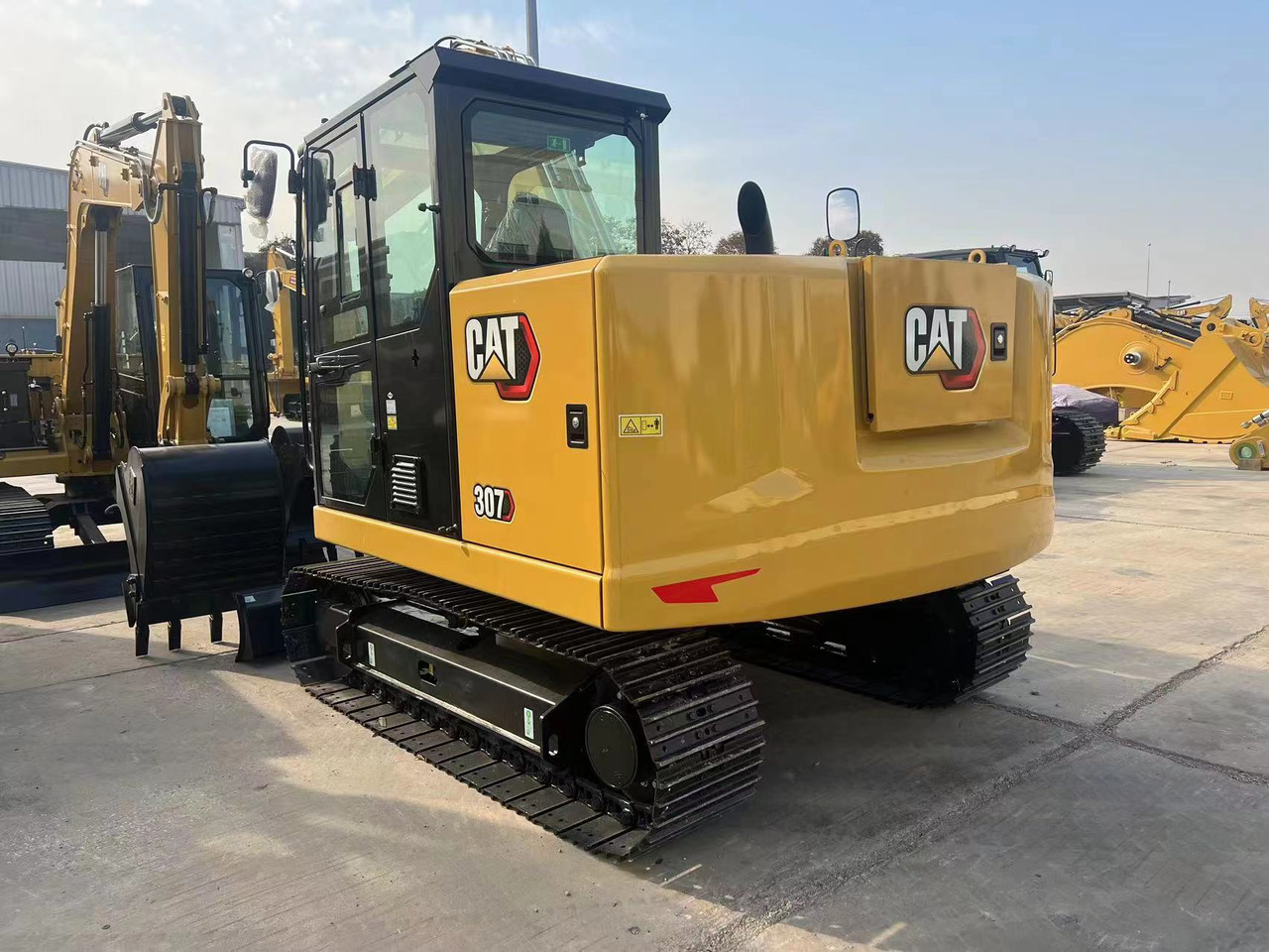 CATERPILLAR CAT307 - Mini escavadeira: foto 2 CATERPILLAR CAT307 - Mini escavadeira: foto 2