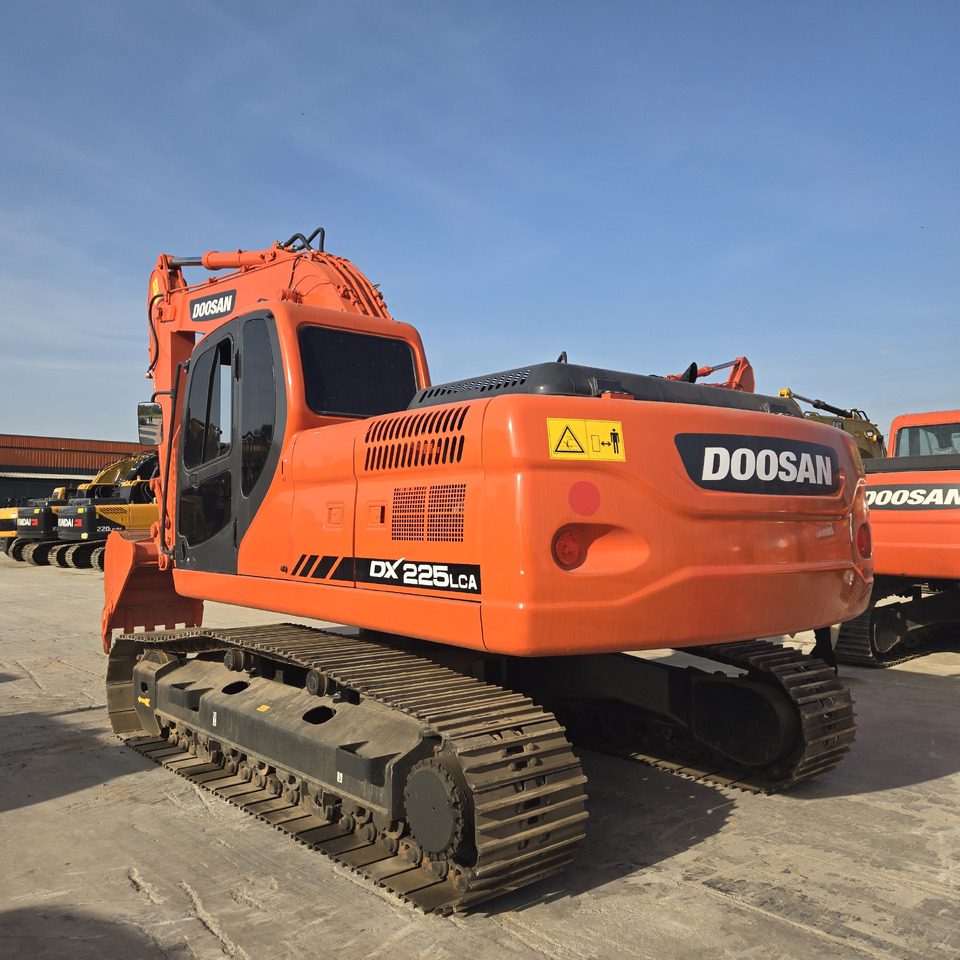 DOOSAN DX225LCA - Escavadora de rastos: foto 4 DOOSAN DX225LCA - Escavadora de rastos: foto 4
