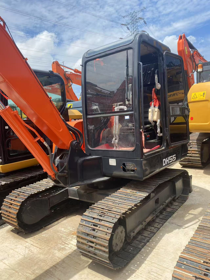 Doosan DH55 - Mini escavadeira: foto 4 Doosan DH55 - Mini escavadeira: foto 4