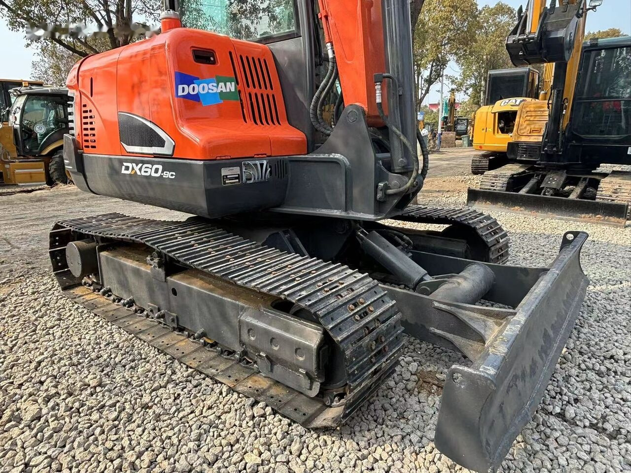 Doosan DX60 - Mini escavadeira: foto 4 Doosan DX60 - Mini escavadeira: foto 4