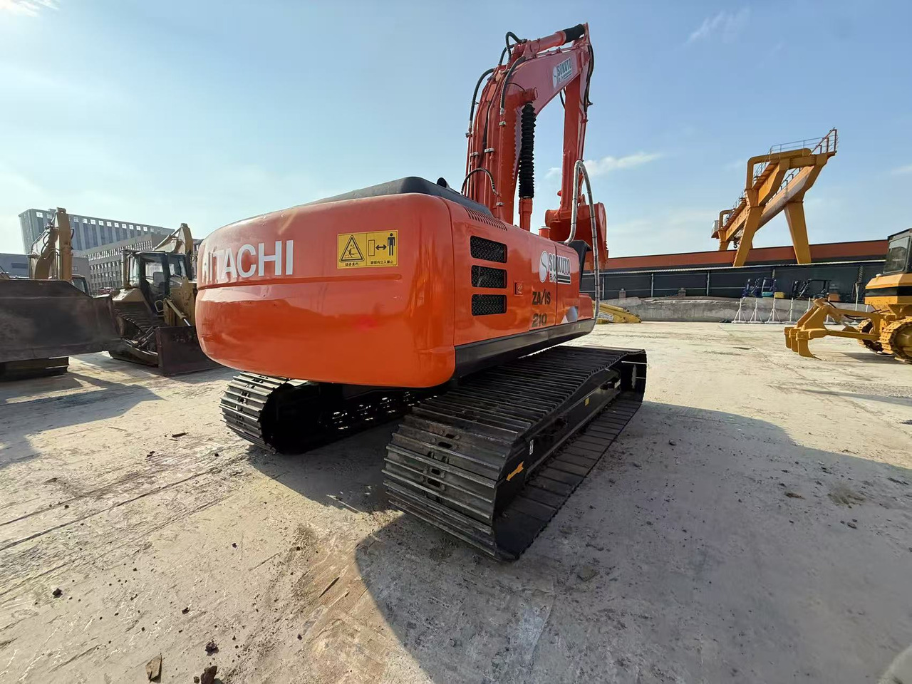 HITACHI ZX210 - Escavadora de rastos: foto 4 HITACHI ZX210 - Escavadora de rastos: foto 4