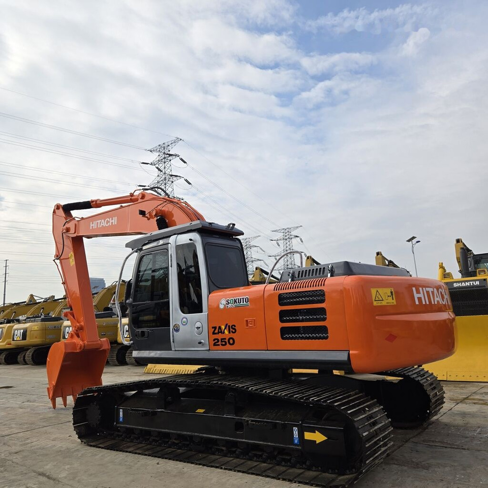 Hitachi ZX250 - Escavadora de rastos: foto 1 Hitachi ZX250 - Escavadora de rastos: foto 1