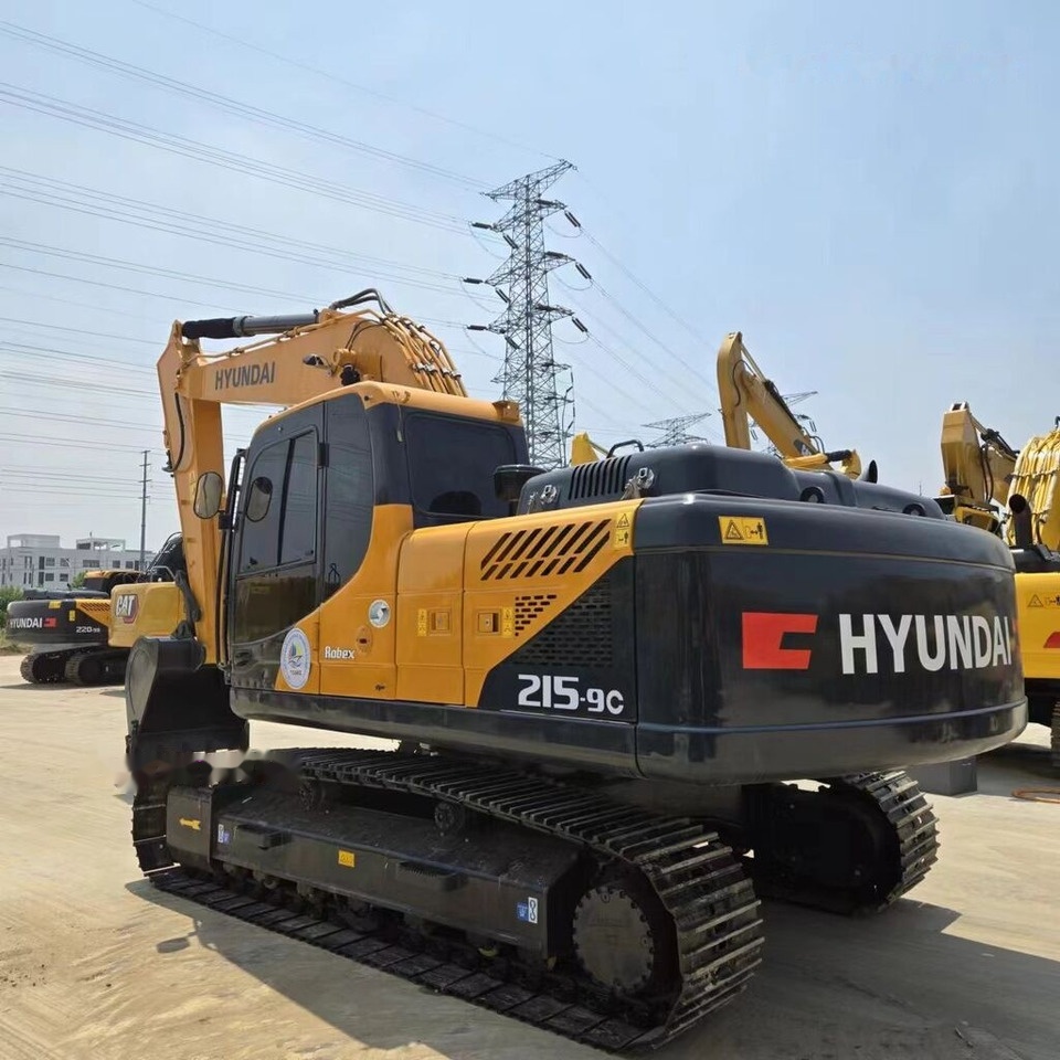 Hyundai R215-9C - Escavadora de rastos: foto 1 Hyundai R215-9C - Escavadora de rastos: foto 1