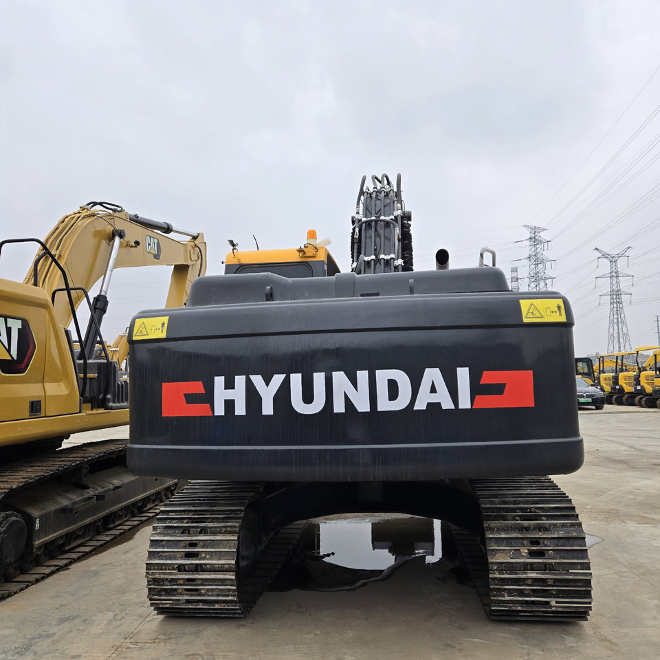 Hyundai R220LC-9S - Escavadora de rastos: foto 4 Hyundai R220LC-9S - Escavadora de rastos: foto 4