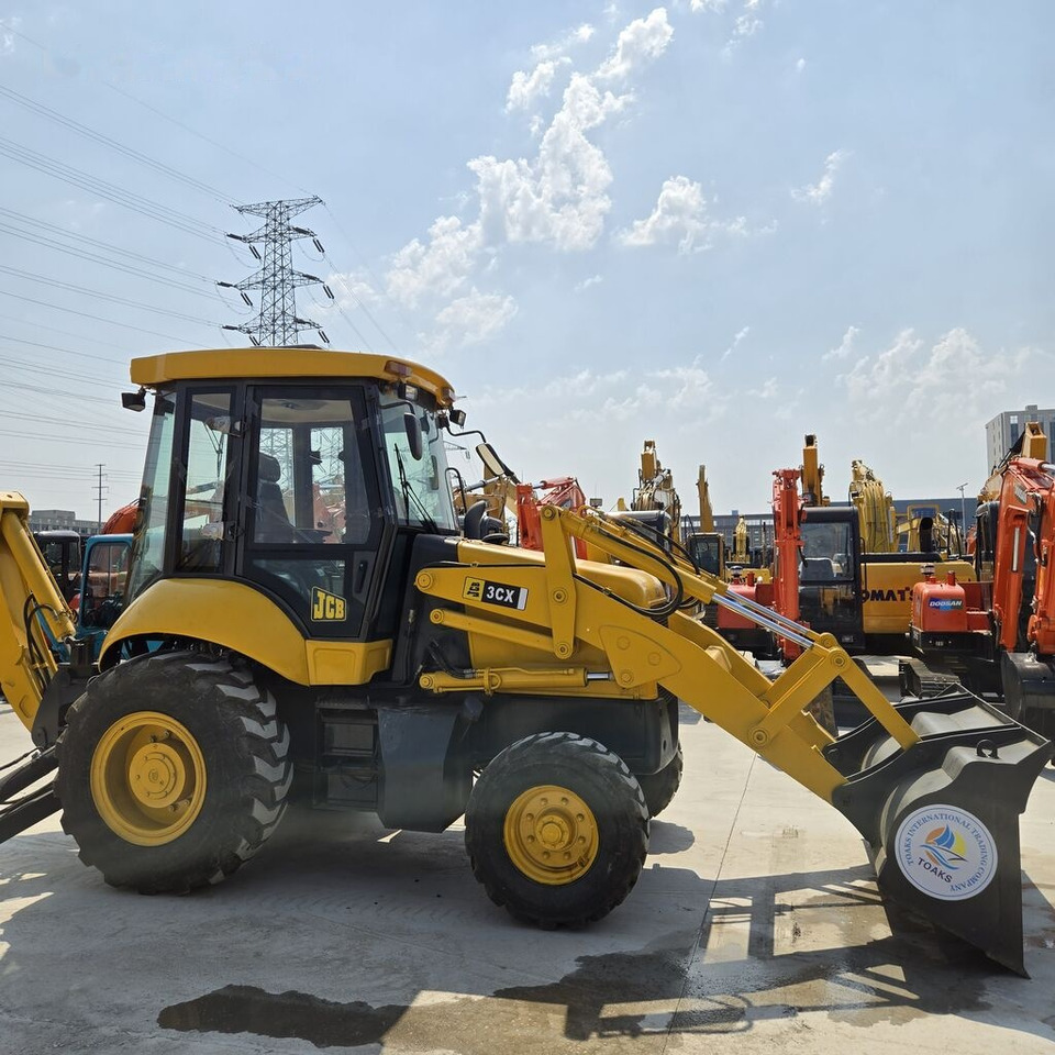 JCB 3CX - Retroescavadeira: foto 4 JCB 3CX - Retroescavadeira: foto 4