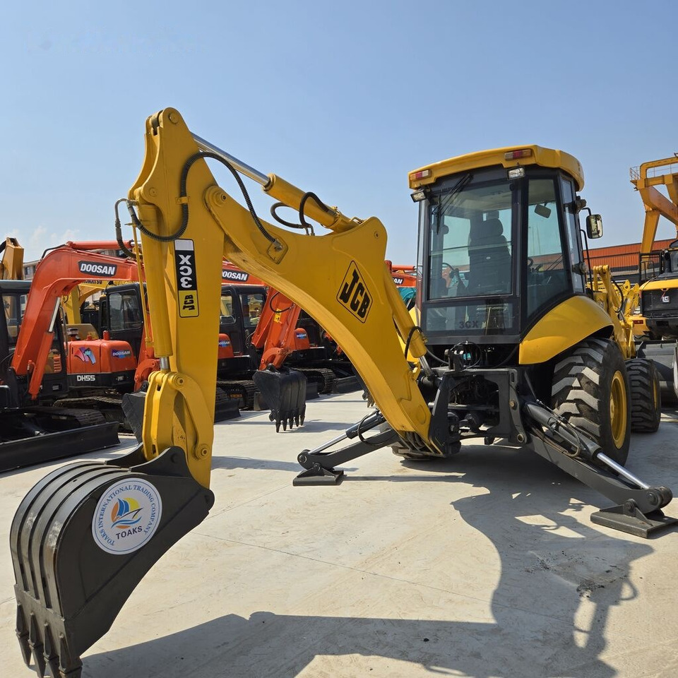 JCB 3CX - Retroescavadeira: foto 3 JCB 3CX - Retroescavadeira: foto 3