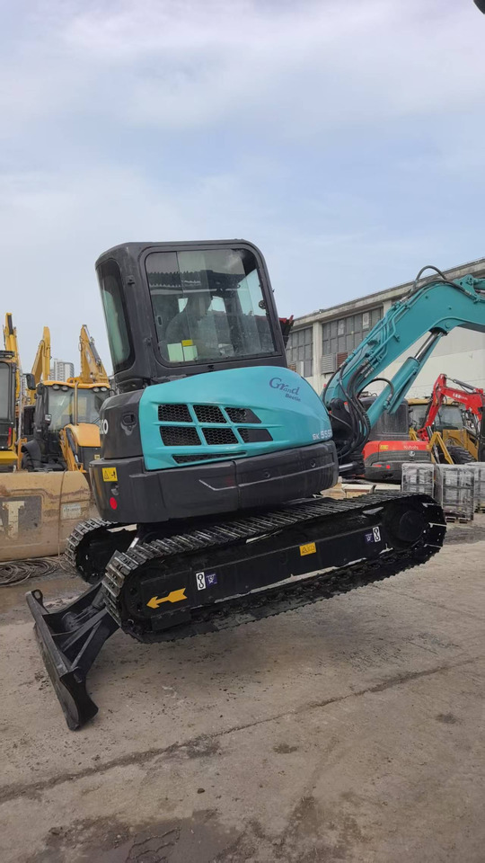 KOBELCO SK55SR - Mini escavadeira: foto 4 KOBELCO SK55SR - Mini escavadeira: foto 4