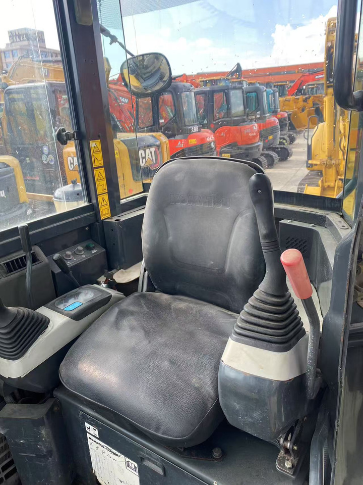 KOMATSU PC55MR - Mini escavadeira: foto 5 KOMATSU PC55MR - Mini escavadeira: foto 5