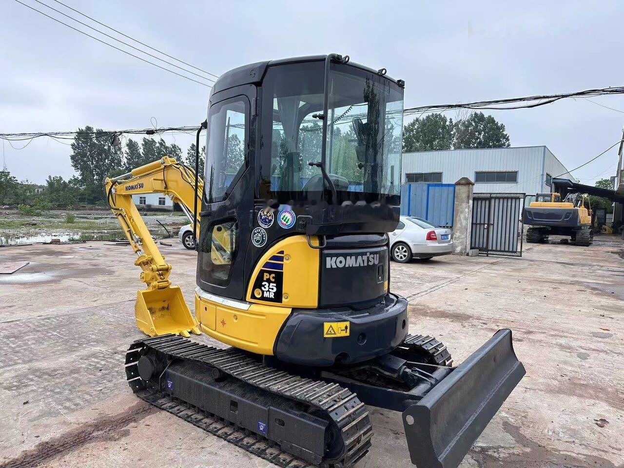 Komatsu PC35 - Mini escavadeira: foto 1 Komatsu PC35 - Mini escavadeira: foto 1
