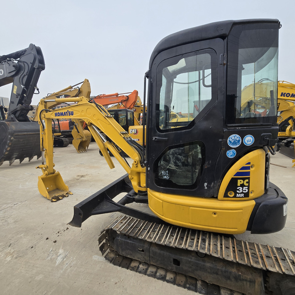 Mini escavadeira Komatsu PC35MR: foto 6
