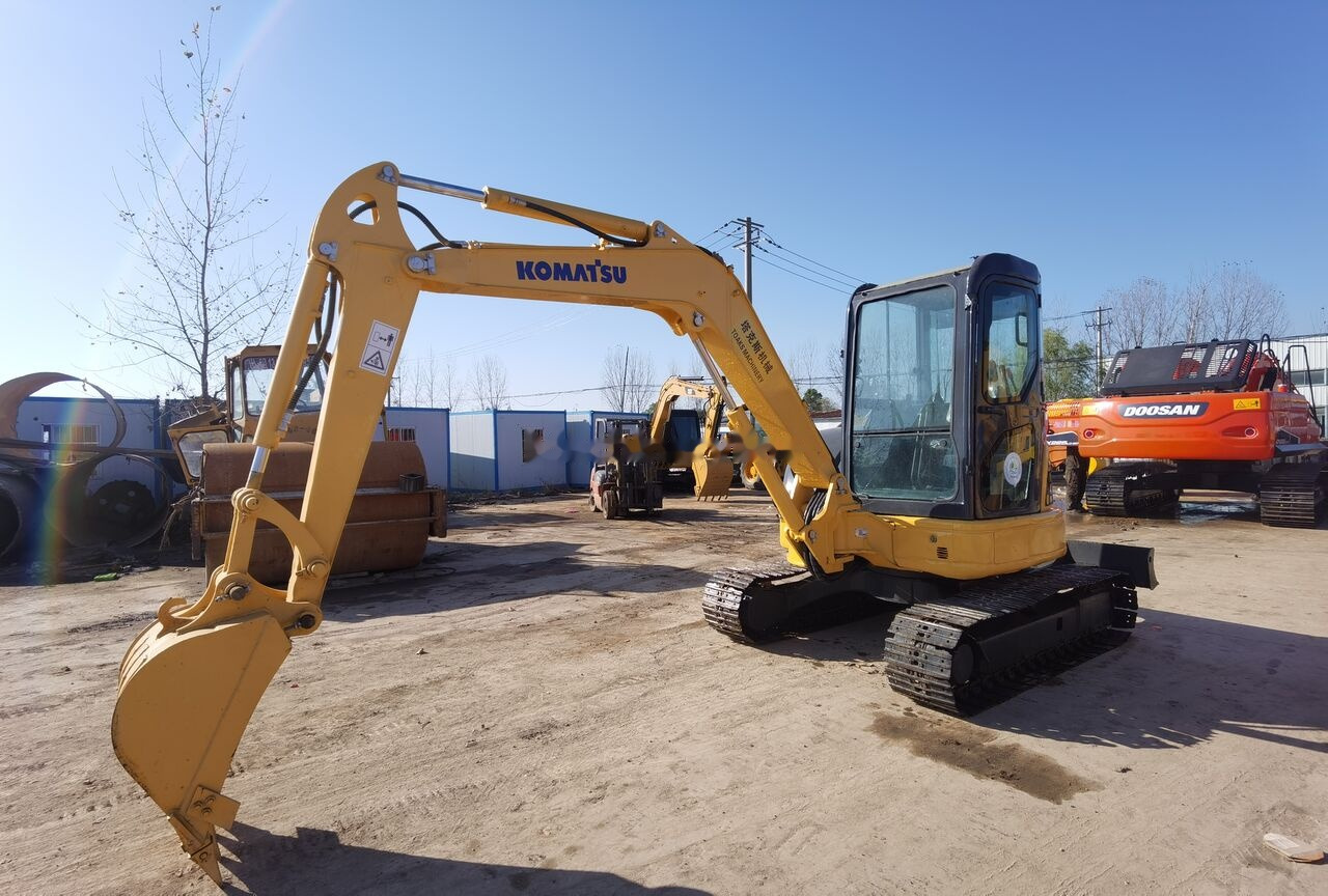 Komatsu PC40 - Mini escavadeira: foto 5 Komatsu PC40 - Mini escavadeira: foto 5