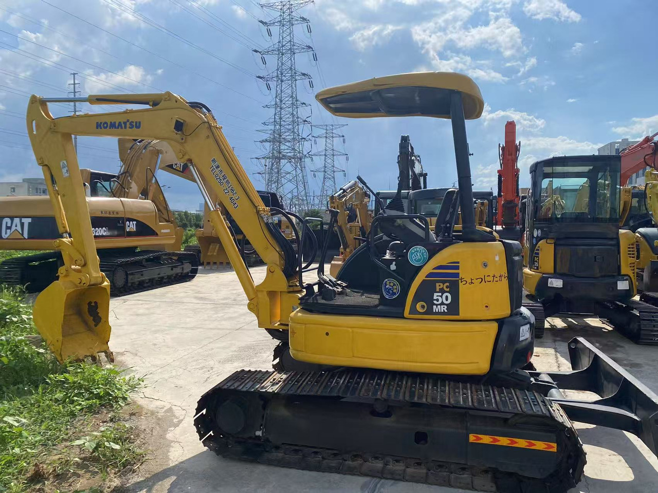 Komatsu PC50MR - Mini escavadeira: foto 5 Komatsu PC50MR - Mini escavadeira: foto 5
