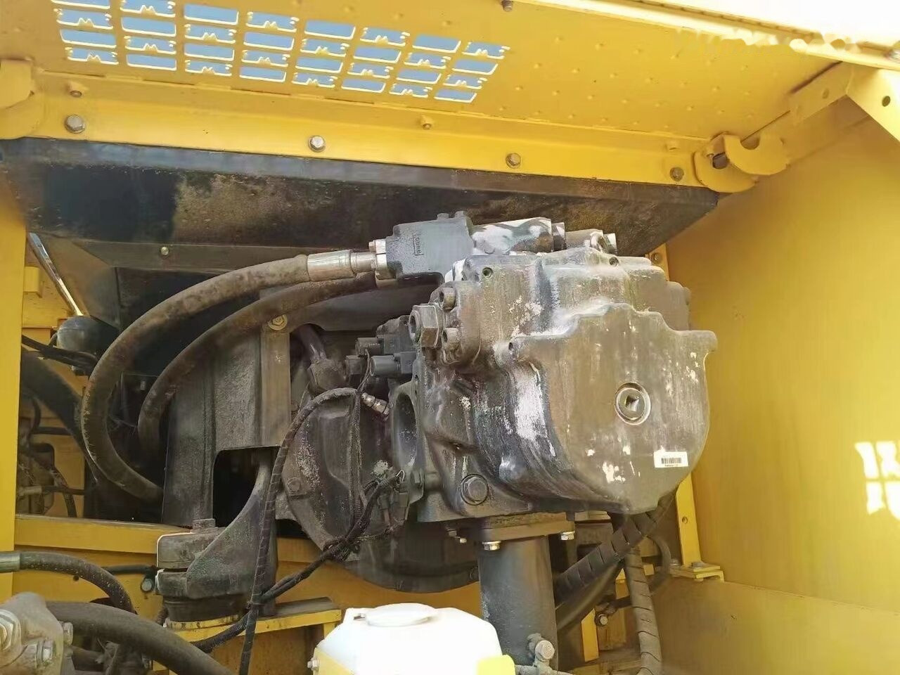 Komatsu pc400-8 - Escavadora de rastos: foto 1 Komatsu pc400-8 - Escavadora de rastos: foto 1