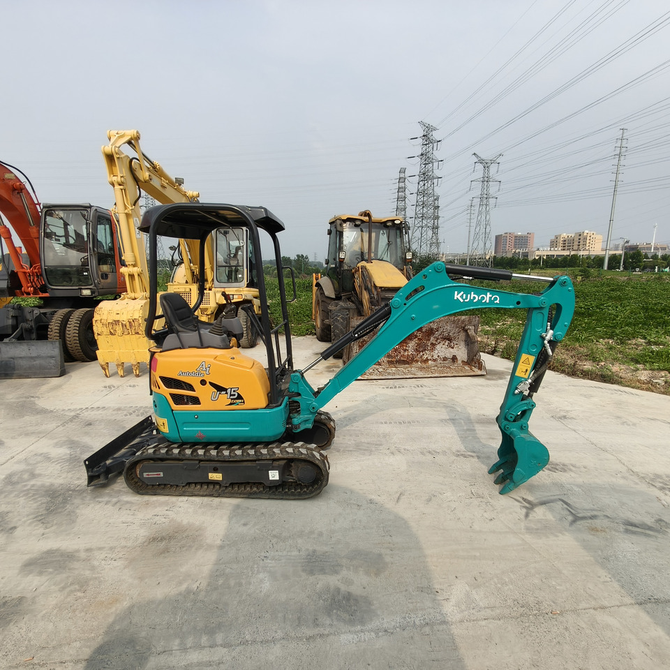 Kubota U15 - Mini escavadeira: foto 1 Kubota U15 - Mini escavadeira: foto 1