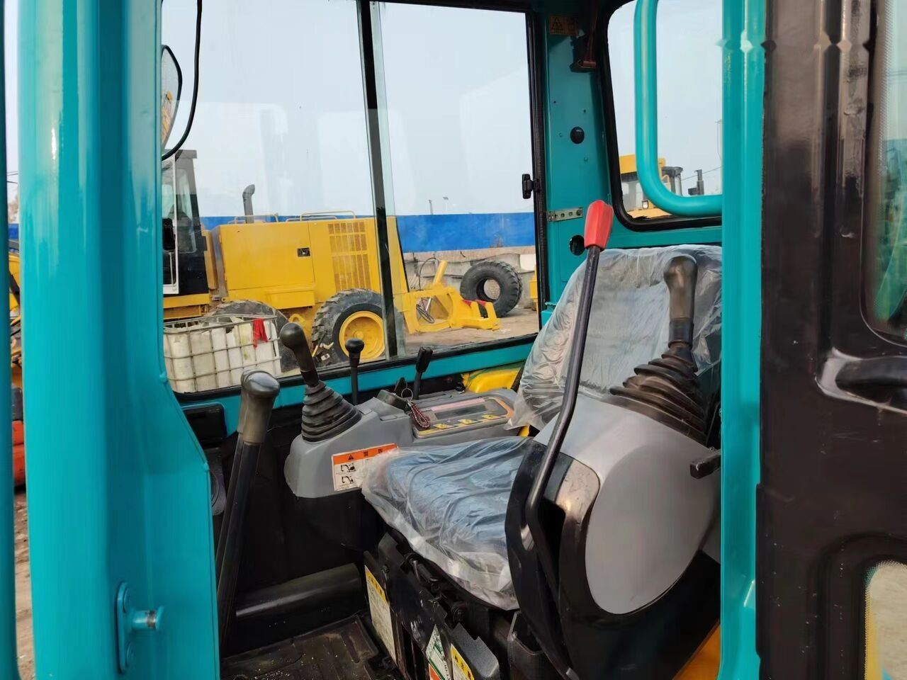 Kubota U30 - Mini escavadeira: foto 4 Kubota U30 - Mini escavadeira: foto 4