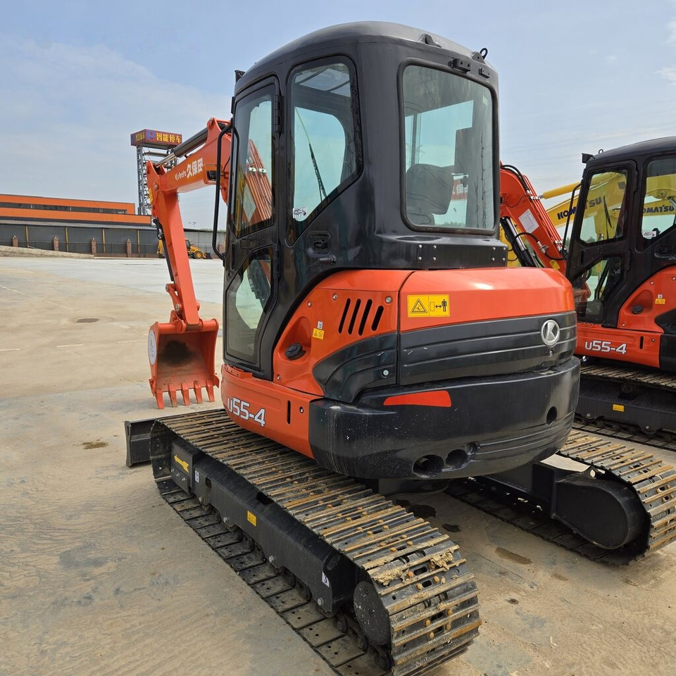Kubota U55 - Mini escavadeira: foto 1 Kubota U55 - Mini escavadeira: foto 1