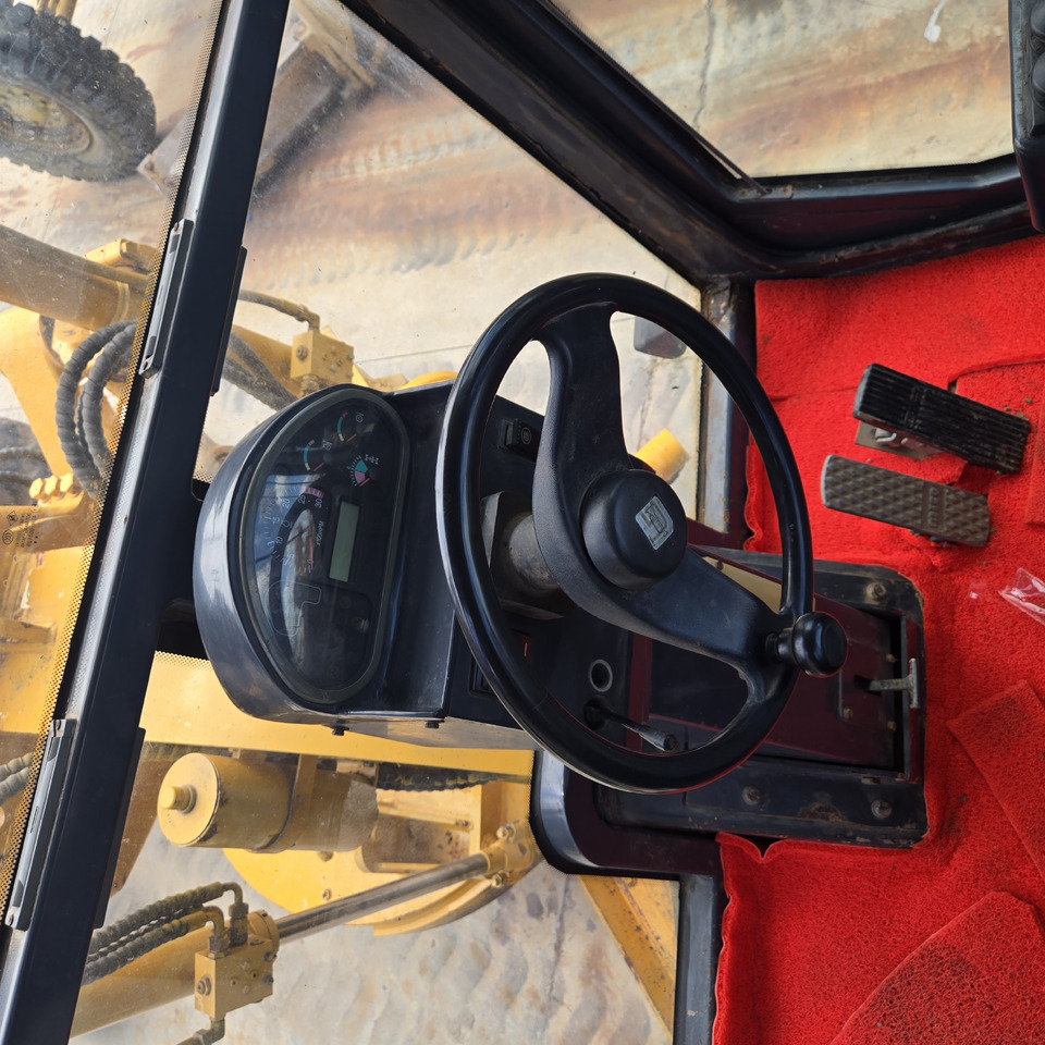 Motoniveladora LIUGONG CLG4200: foto 10 Motoniveladora LIUGONG CLG4200: foto 10