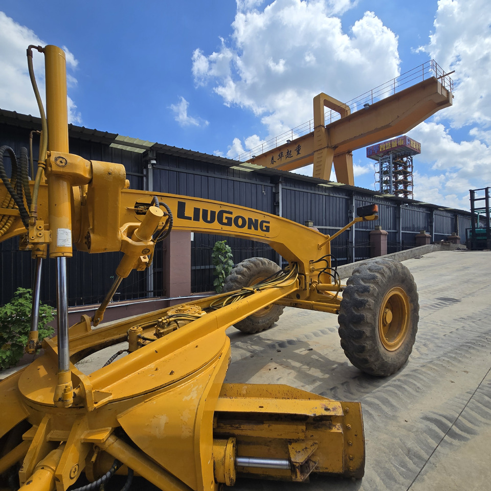 Motoniveladora LIUGONG CLG4200: foto 6 Motoniveladora LIUGONG CLG4200: foto 6