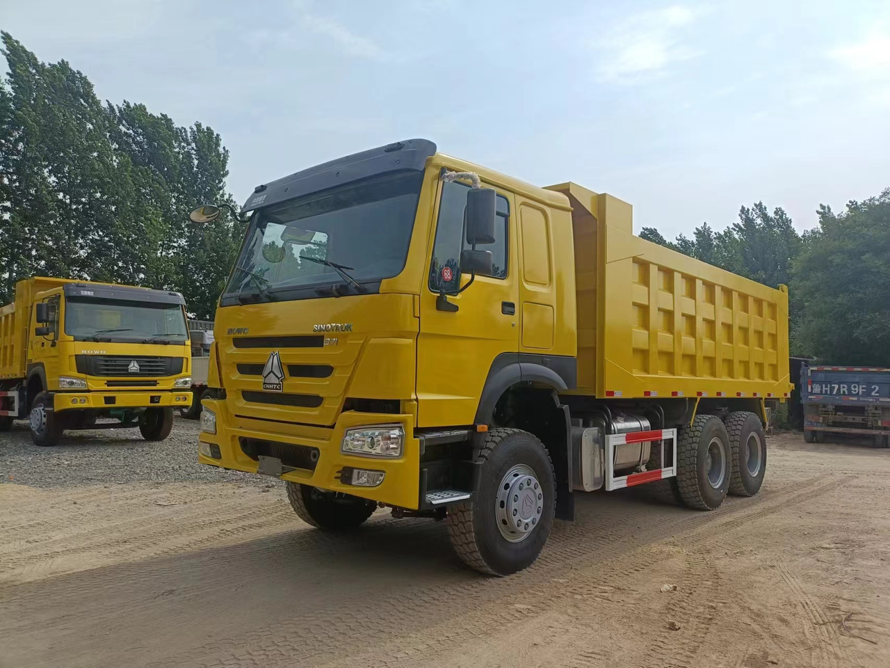 Caminhão basculante nuevo SINOTRUK HOWO: foto 6