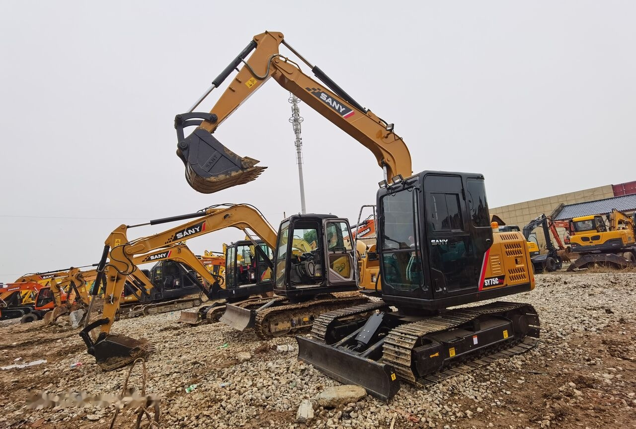 Mini escavadeira Sany SY75C: foto 8