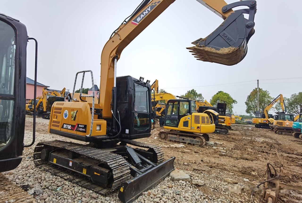 Mini escavadeira Sany SY75C: foto 10