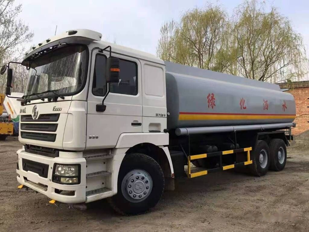 Shacman F3000 - Caminhão tanque: foto 4 Shacman F3000 - Caminhão tanque: foto 4