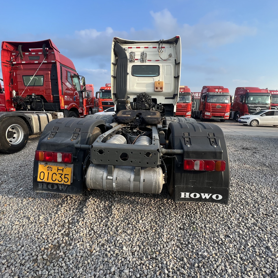 SINOTRUK HOWO - Tractor: foto 4 SINOTRUK HOWO - Tractor: foto 4