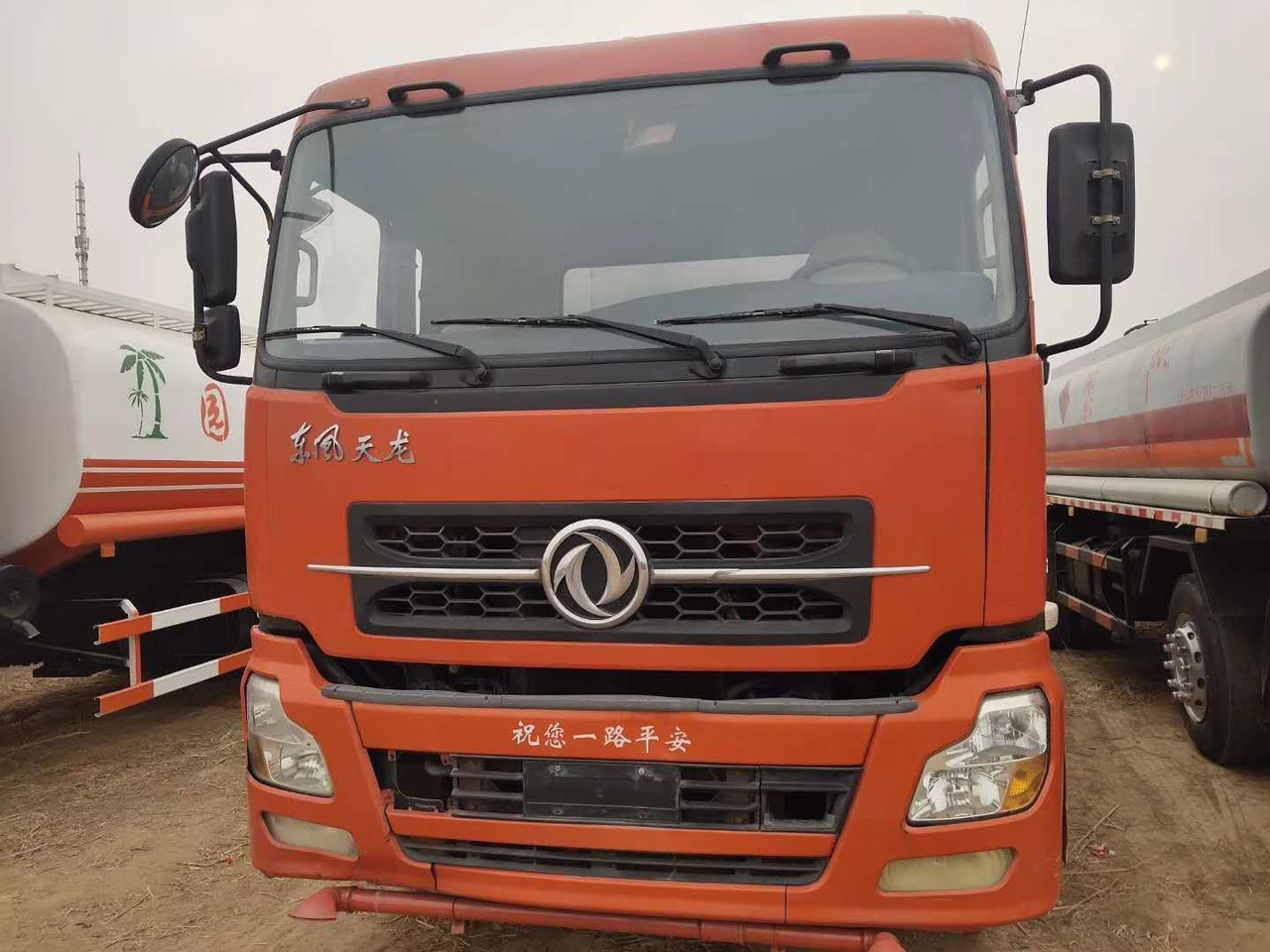 DONGFENG TIANLONG - Veículo municipal/ Especial: foto 3 DONGFENG TIANLONG - Veículo municipal/ Especial: foto 3