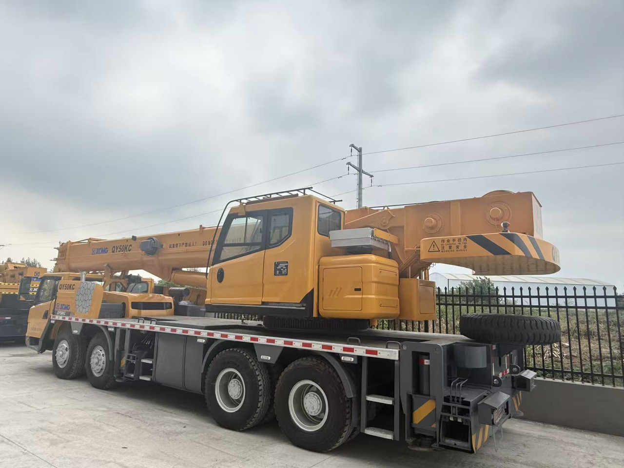 XCMG QY50KC - Caminhão grua: foto 3 XCMG QY50KC - Caminhão grua: foto 3