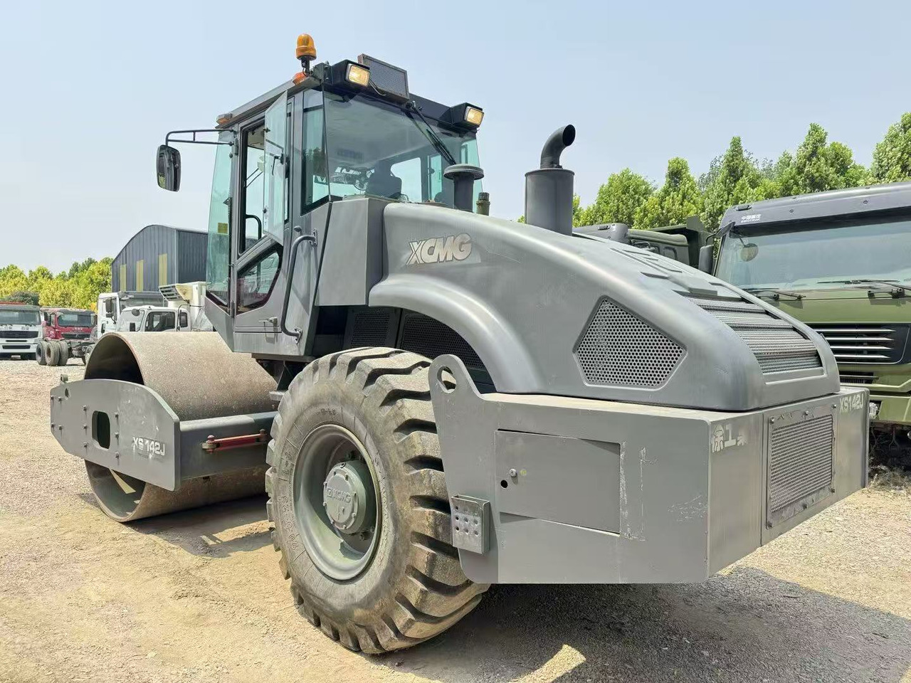 XCMG XS142J - Compactador de asfalto: foto 5 XCMG XS142J - Compactador de asfalto: foto 5