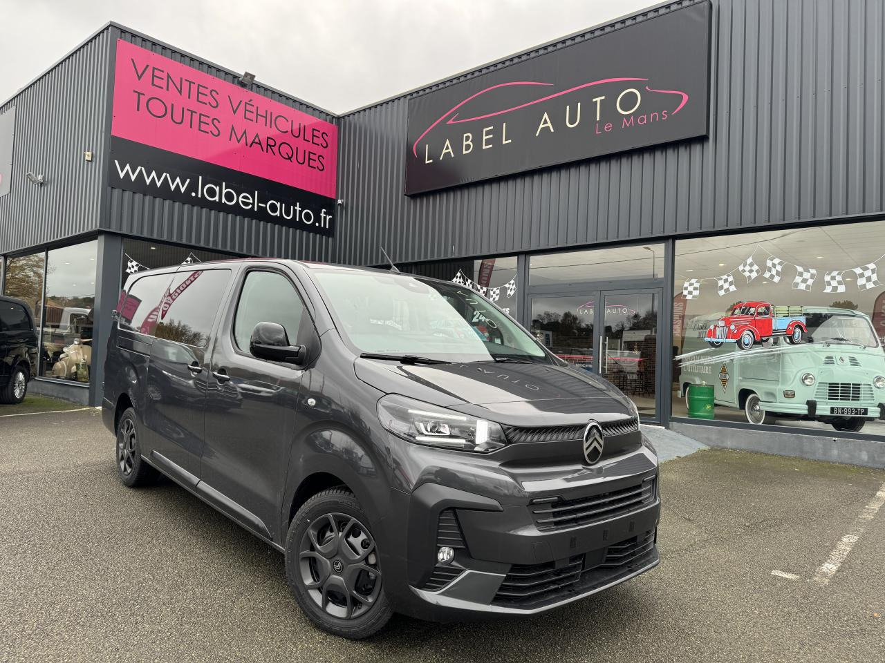 CITROEN Jumpy XL 2.0 BlueHDi - 180 S&S - BV EAT8 III CABINE APPROFONDIE Cabine approfondie Fixe PHASE 2 - Furgão: foto 1 CITROEN Jumpy XL 2.0 BlueHDi - 180 S&S - BV EAT8 III CABINE APPROFONDIE Cabine approfondie Fixe PHASE 2 - Furgão: foto 1