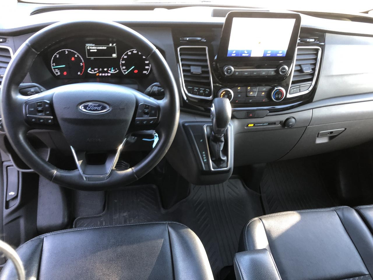 FORD Transit Custom 2.0 EcoBlue 185 ch BVA Fourgon 290 L1H1 Sport - Furgão: foto 5 FORD Transit Custom 2.0 EcoBlue 185 ch BVA Fourgon 290 L1H1 Sport - Furgão: foto 5