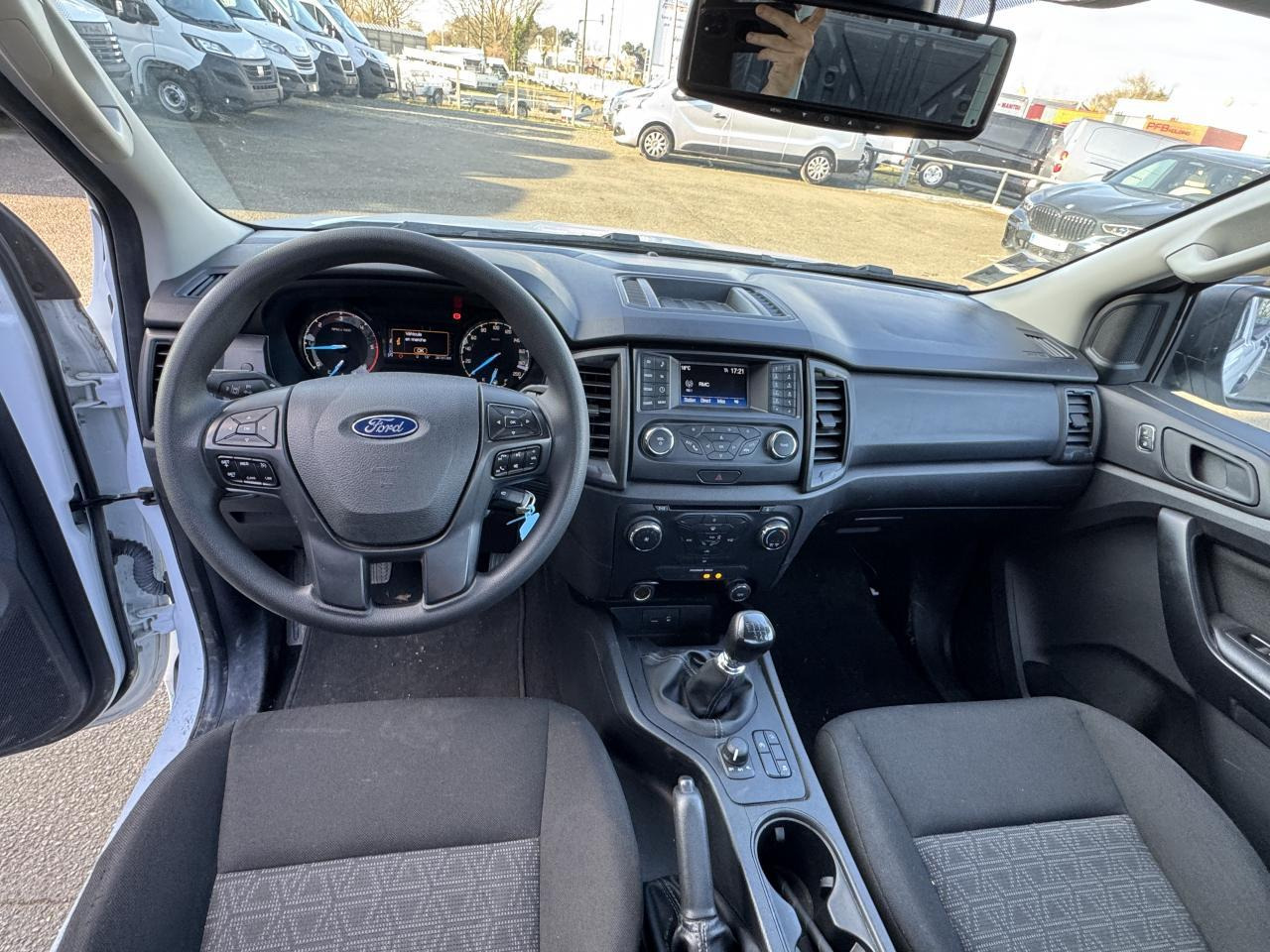 Ford Ranger 2.0 TDCI 170CH 4X4 SIMPLE CABINE XL - Pick-up: foto 4 Ford Ranger 2.0 TDCI 170CH 4X4 SIMPLE CABINE XL - Pick-up: foto 4